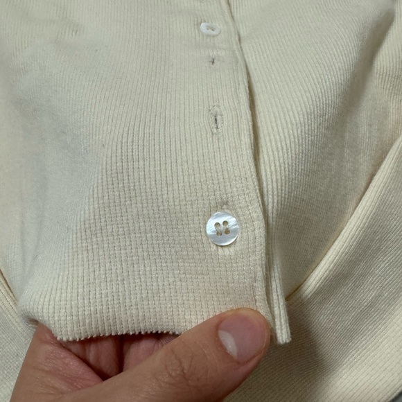 Princess Polly crop tee - Picture 4 of 4